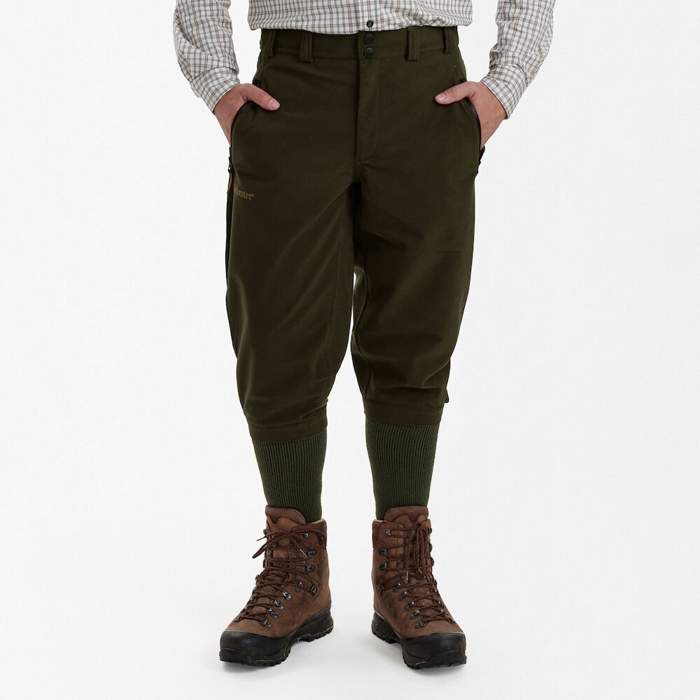 Echipament vânătoare Deerhunter Pantaloni Vânătoare Pro Gamekeeper Breeks în culoarea Peat (391) - îmbrăcăminte premium pentru activități outdoor pe marksmen.ro