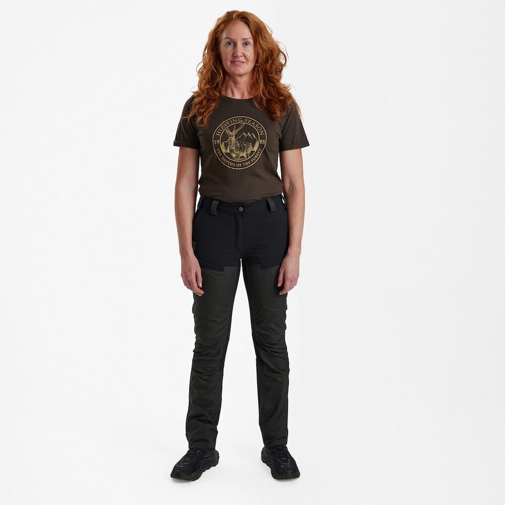 Detaliu echipament vânătoare Deerhunter Pantaloni Vânătoare Damă Lady Ann în culoarea Deep Green (388) - detalii premium îmbrăcăminte outdoor pe marksmen.ro