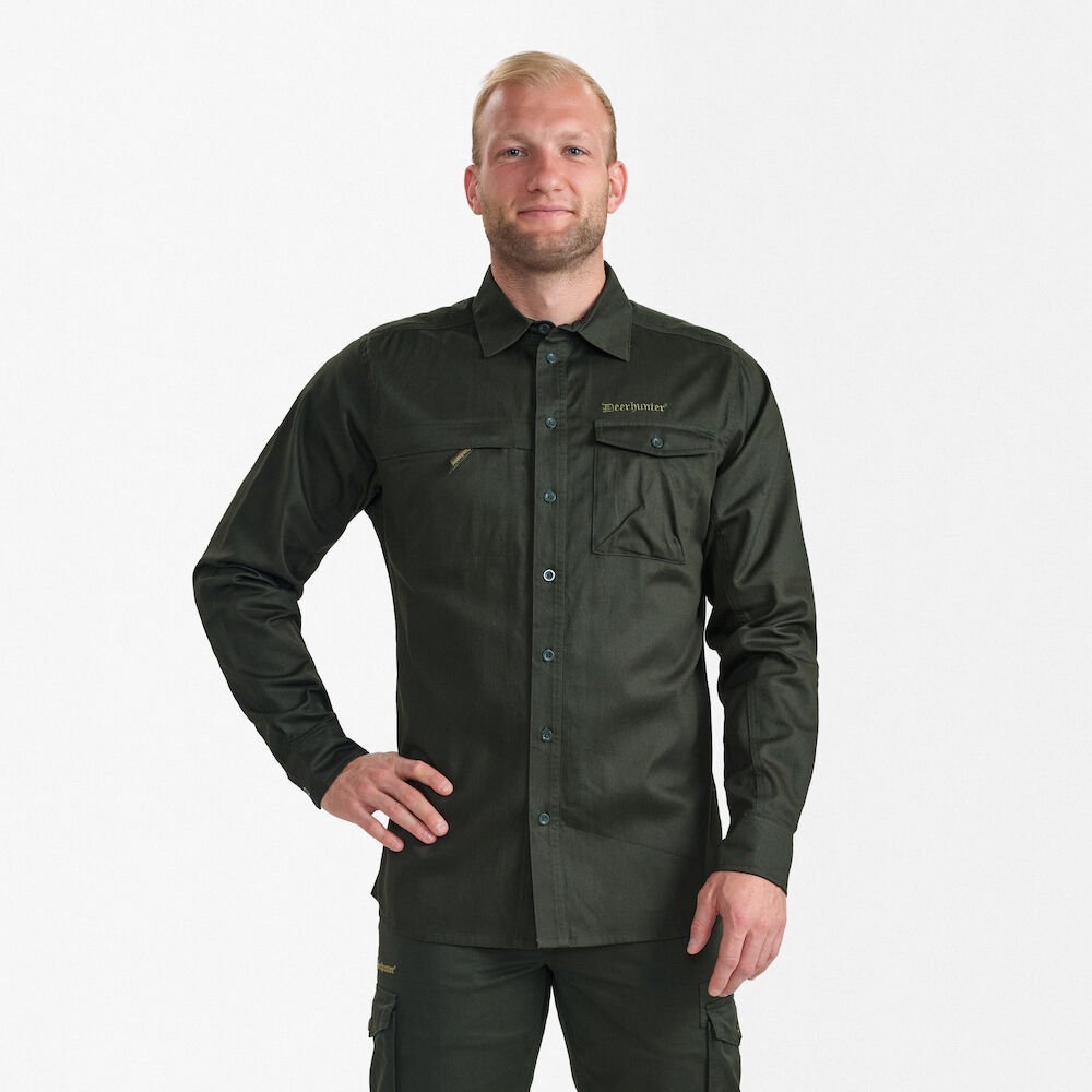 Echipament vânătoare Deerhunter Cămașă Vânătoare Atlas în culoarea Timber (393) - îmbrăcăminte premium pentru activități outdoor pe marksmen.ro